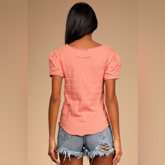 Free People Sugar Cube Womens Tee Shirt coral pink size xsmall smocked - Picture 2 of 8